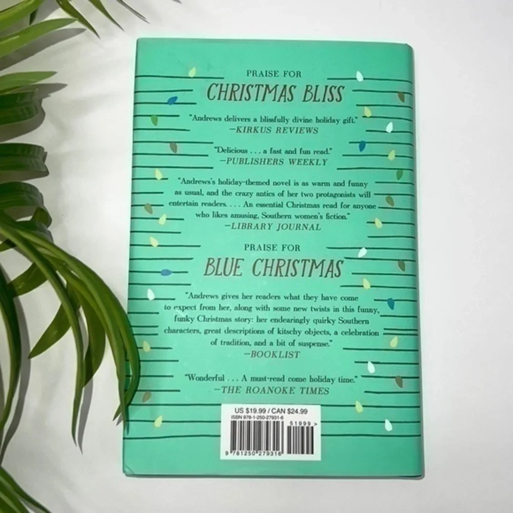 Mary Kay Andrews The Santa Suit Novel